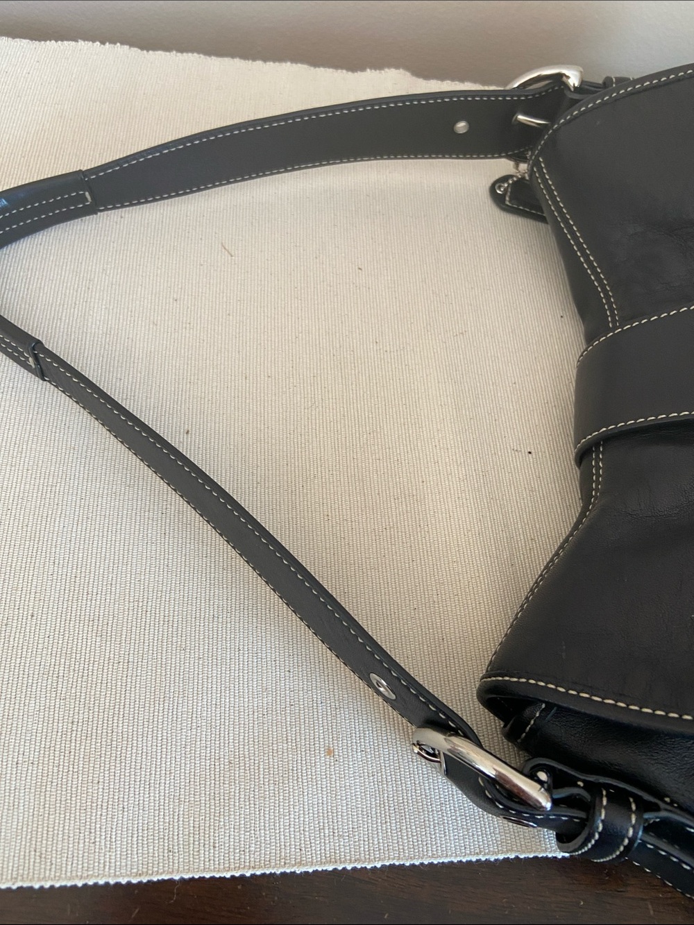 Coach Soho Large Buckle Flap Shoulder Bag Black Leather Style 6248 - Picture 6 of 16